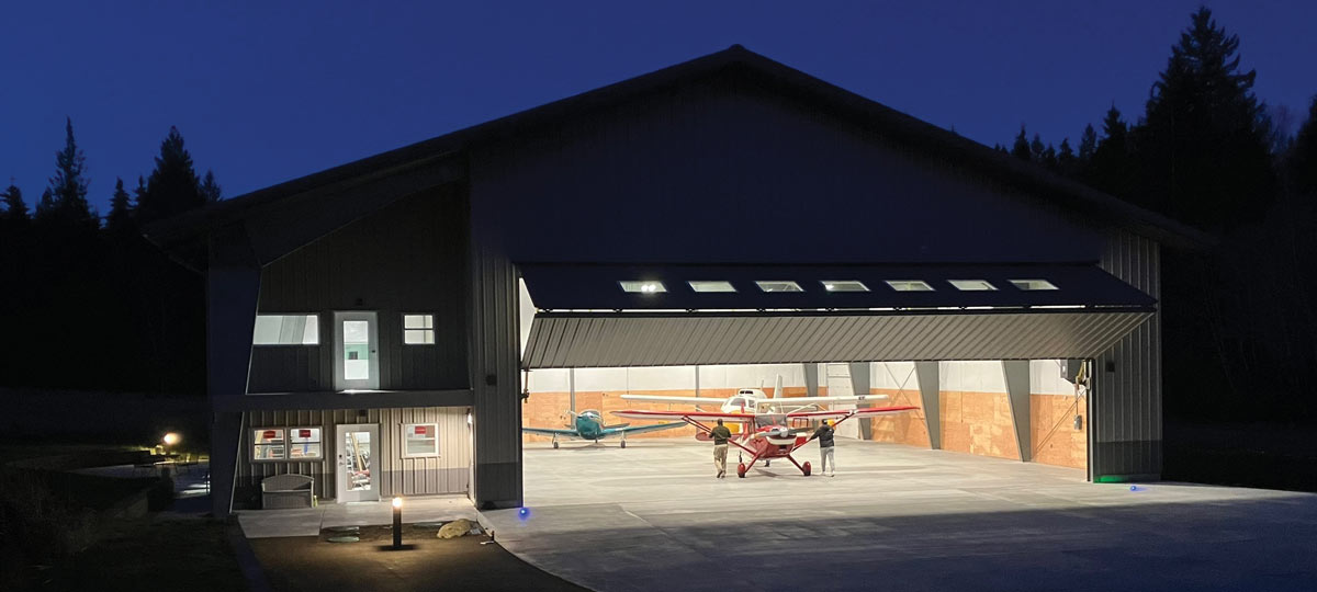 Pilot Builds Dream Hangar Home